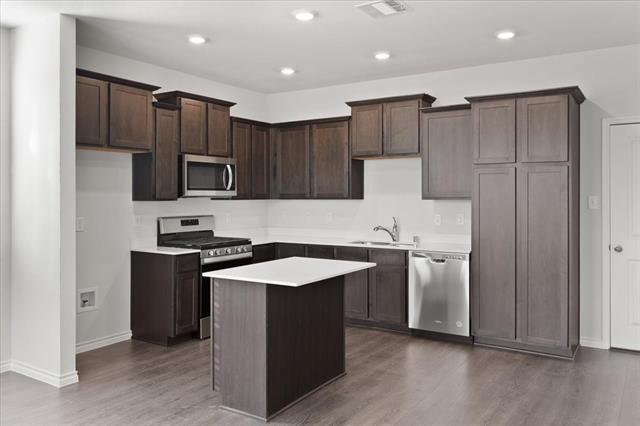 Building Photo - 2077 Juniper Pass Wy