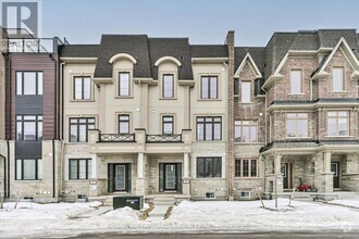 Building Photo - 25 William Shearn Cres