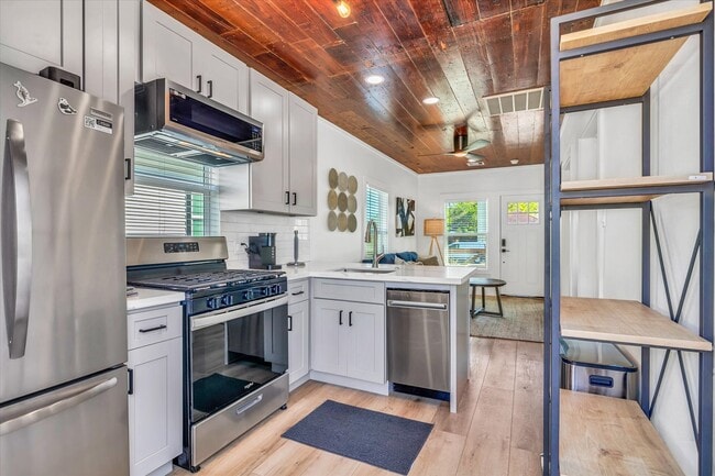 Foto del edificio - 1311 53rd St