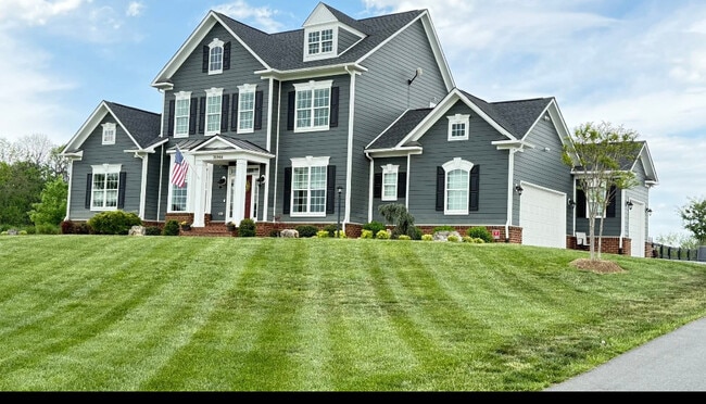 Foto del edificio - 36966 Shoemaker School Rd
