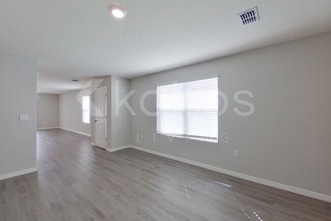 Foto del edificio - 8595 SW 43rd Ter