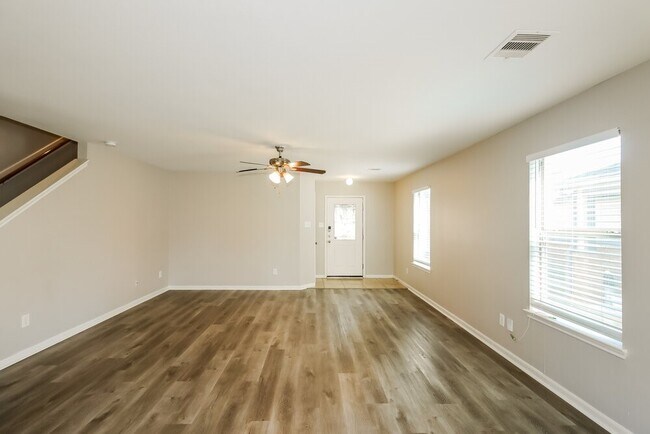 Foto del edificio - 7627 Cypress Edge Dr