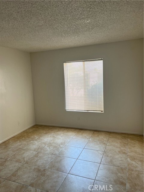 Building Photo - 2040 W Avenue J13