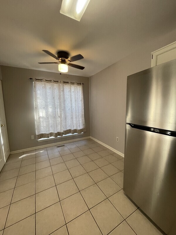 Building Photo - 8538 Westerman Cir