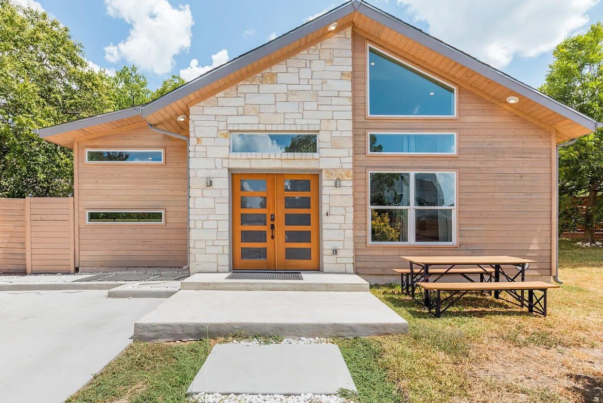 Foto principal - 3605 Villa Ct