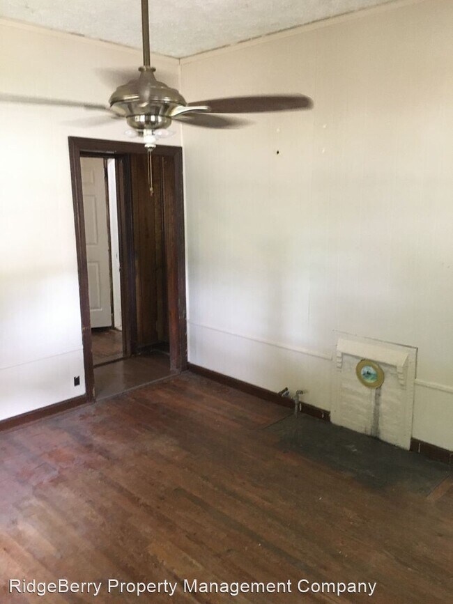 Foto del edificio - 2 br, 1 bath House - 200 3rd - Shannon St