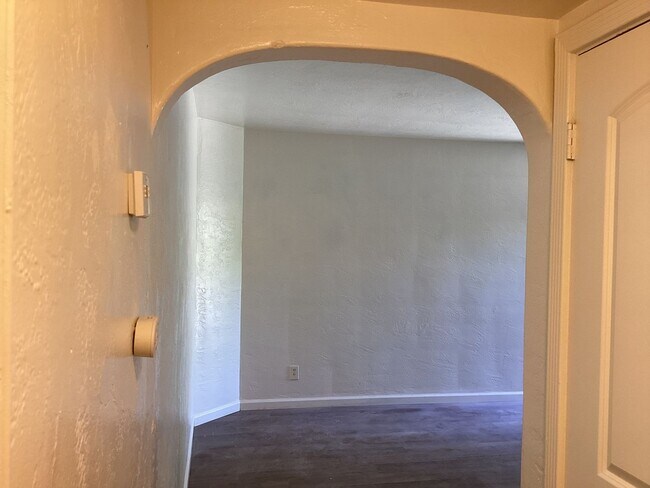Foto del edificio - 3452 - 3458 E. Clinton Ave Fresno