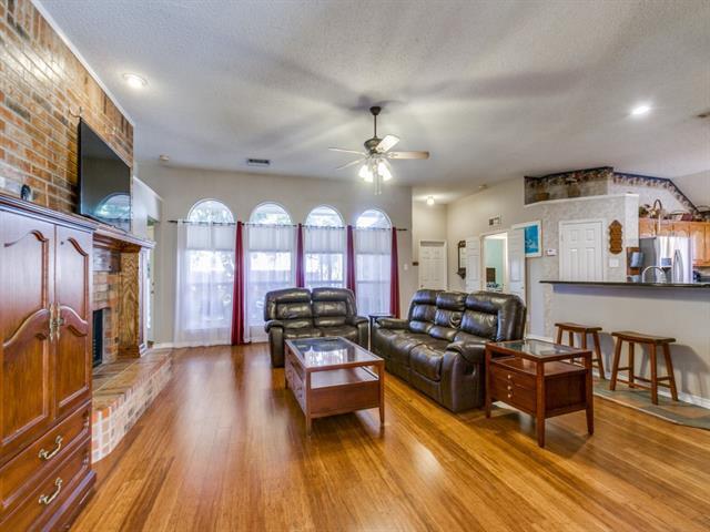 Foto del edificio - 509 Baltusrol Cir