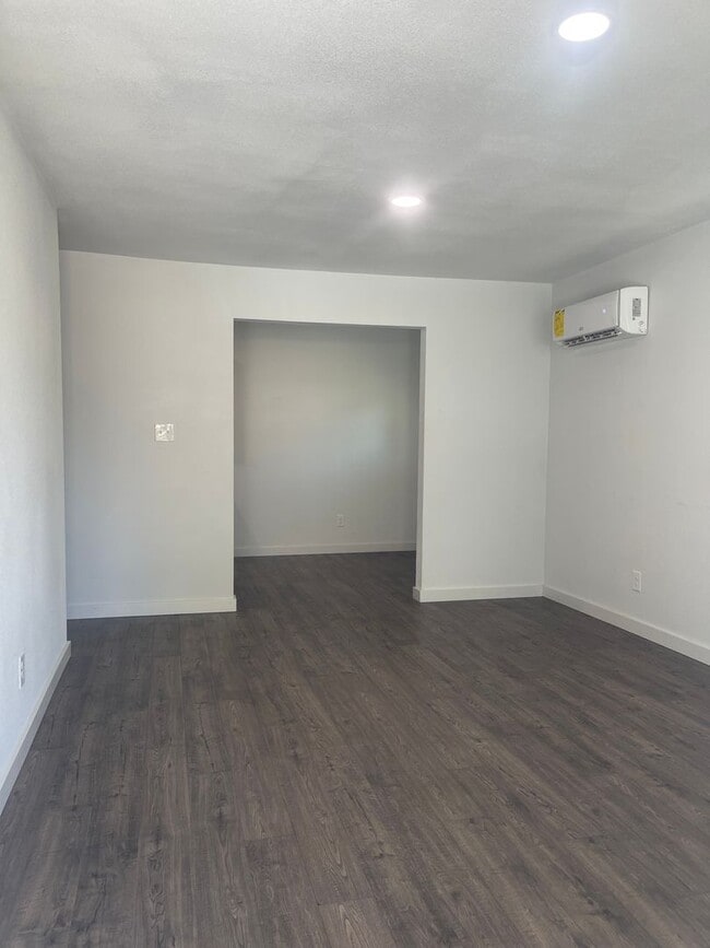 Building Photo - 2966 Lanning Ave