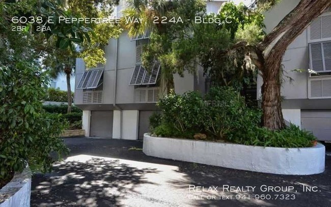 Foto del edificio - 6038 E Peppertree Way