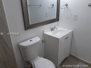 Building Photo - 2 br, 2 bath Apartment - 7025 NW 179th St