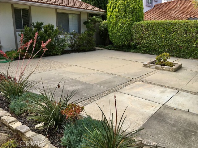 Foto del edificio - 28111 Golden Meadow Dr