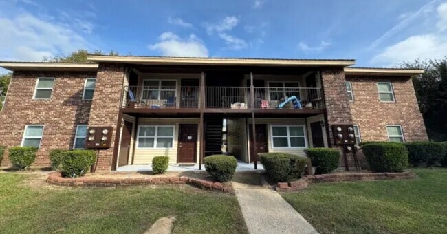 Foto del edificio - 801 Wildcat Dr