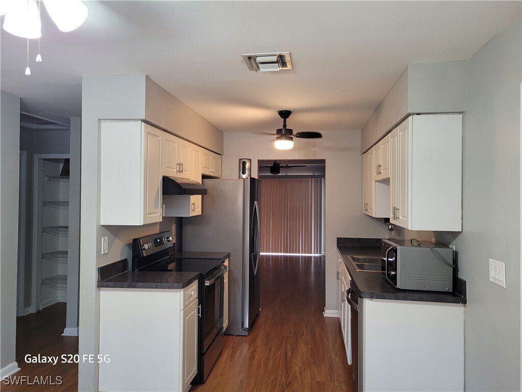 Primary Photo - 608 SE 47th St