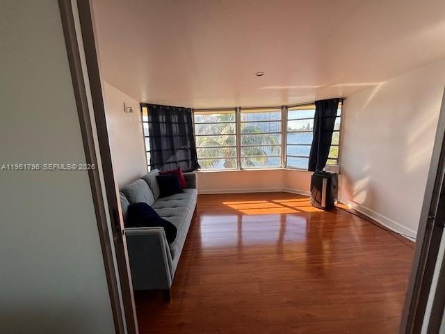 Foto del edificio - 1302 NE 191st St