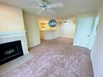 Foto principal - Spacious Third-Floor Condo at The Estate a...