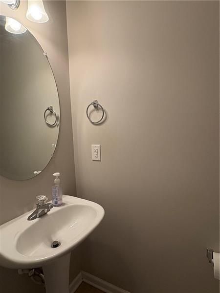 Building Photo - 2450 Clock Face Ct