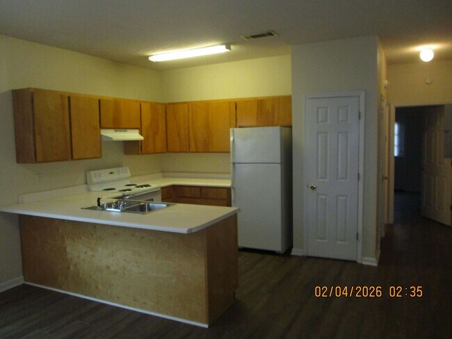Foto del edificio - 2211 Gillionville Rd