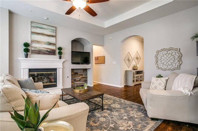 Foto del edificio - 1816 Pecan Grove