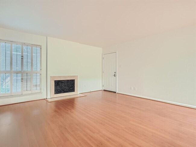 Foto del edificio - 1601 S Shepherd Dr
