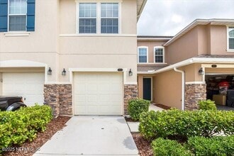 Building Photo - 5933 Bartram Village Dr