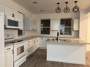 Building Photo - 5044 S Old 3C Hwy