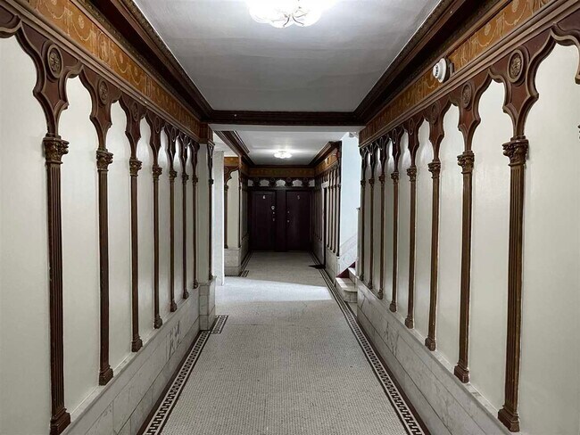 Foto del edificio - 115 Highland Ave