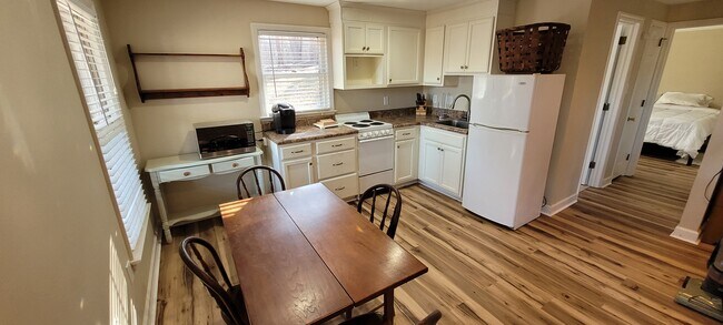 Foto del edificio - 3001 Foxdown Ct