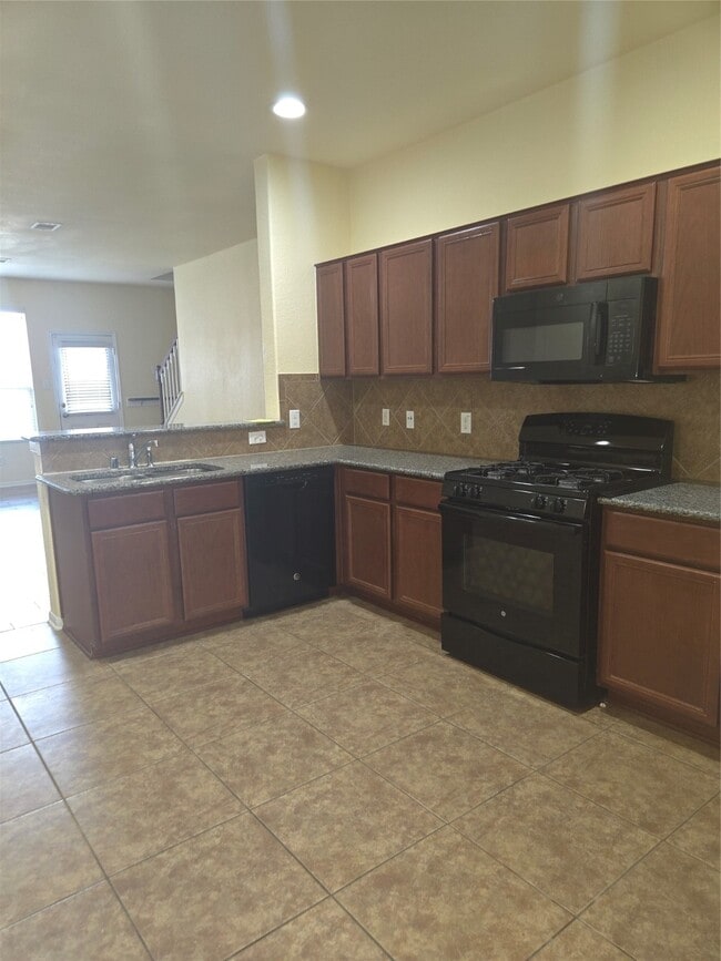 Foto del edificio - 2431 Cloudy Bay Dr