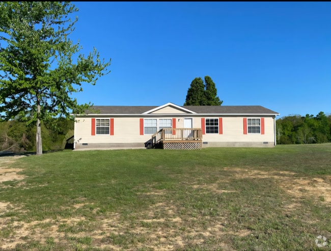 Building Photo - 185 Oaklawn Ct