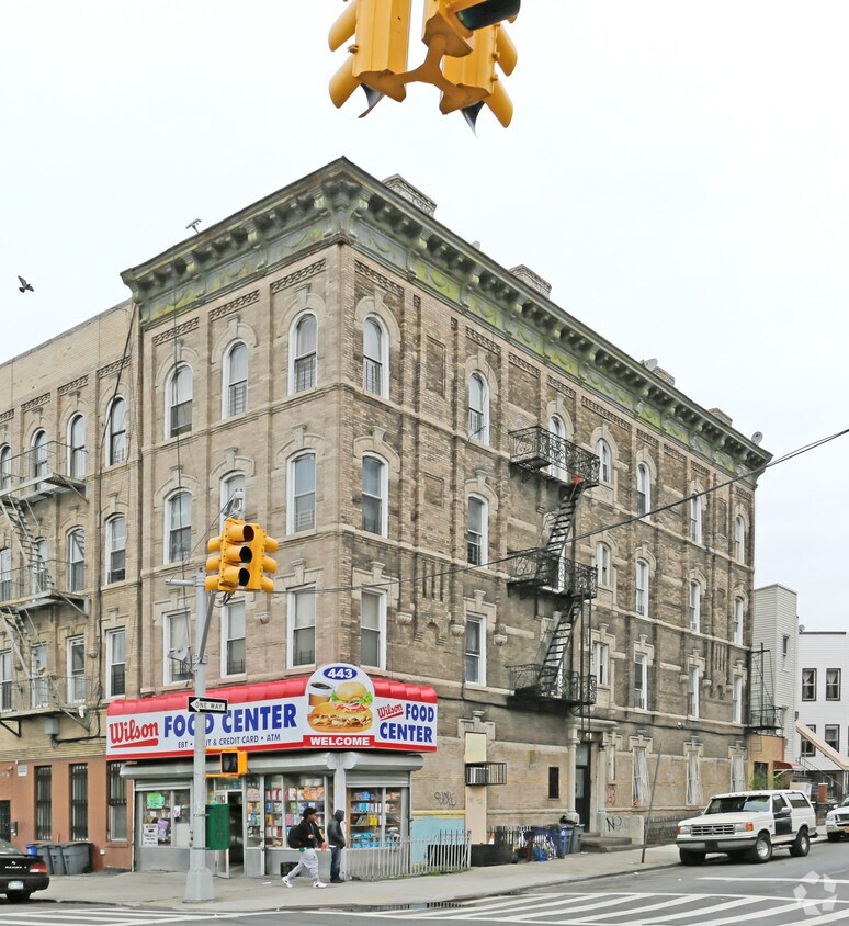 Primary Photo - 443 Wilson Ave