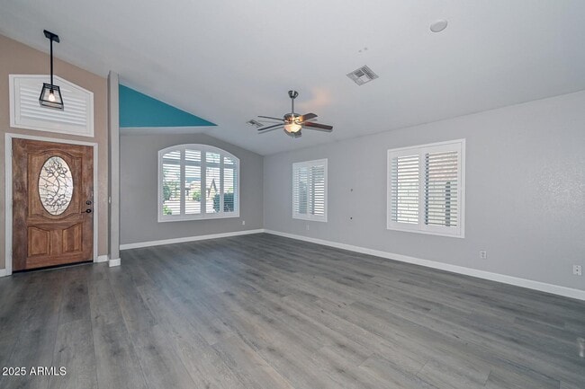Building Photo - 18203 N 85th Dr
