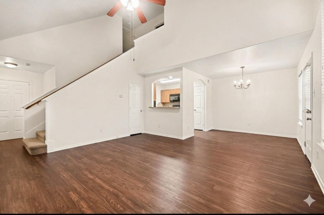 Photo - 10227 Rolleston Ln House