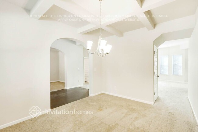 Foto del edificio - 3329 Alhambra Cir