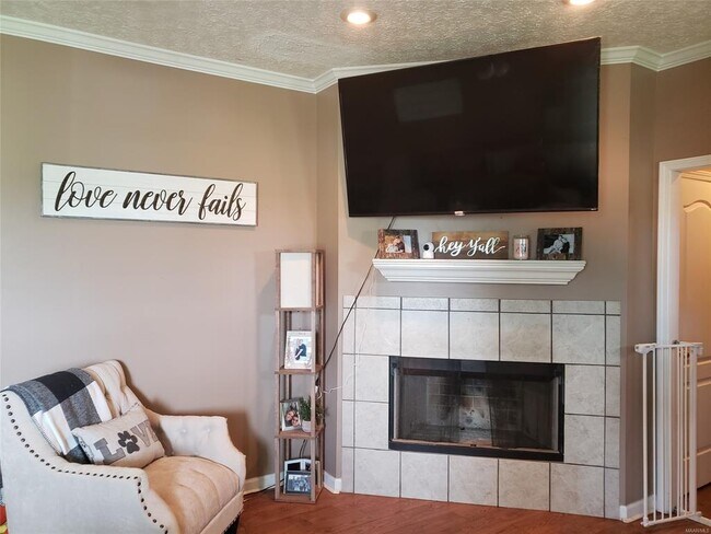 Foto del edificio - 1922 Denny Dr