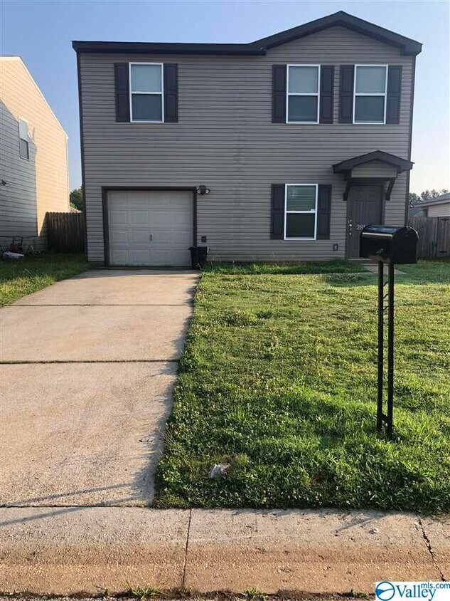 28119 Chasebrook Dr, Harvest, AL 35749 House for Rent in Harvest, AL