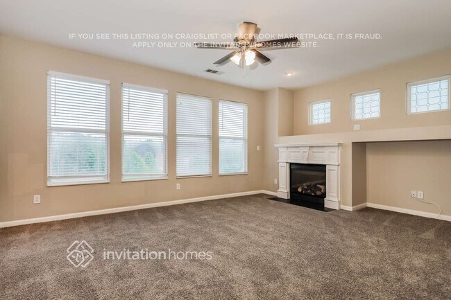 Building Photo - 4319 Rainer Dr