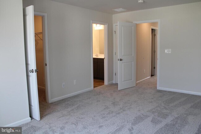 Building Photo - 517 Merganser Wy