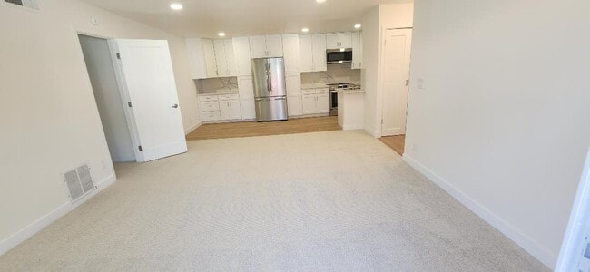 Foto del edificio - 2511 W Sunflower Ave