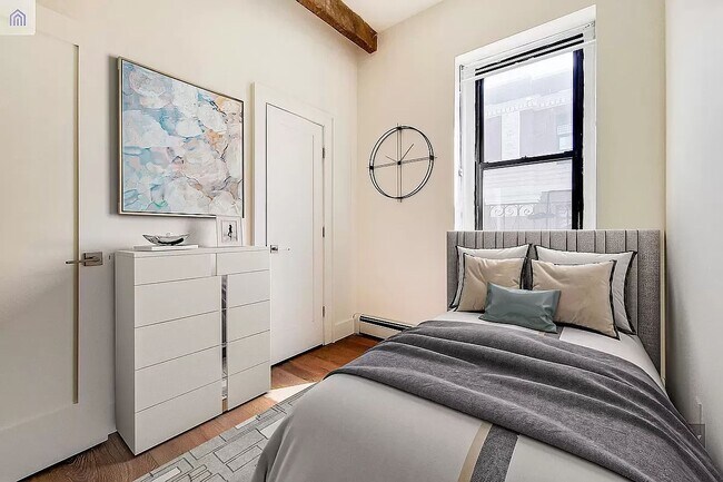 Foto del edificio - 114 Ridge Street