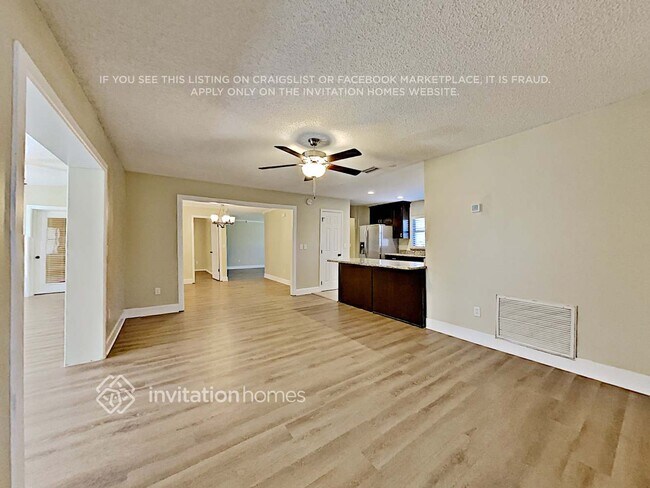Foto del edificio - 760 Brookside Rd