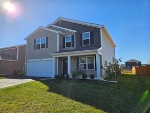 Building Photo - 1735 Bayberry Ln