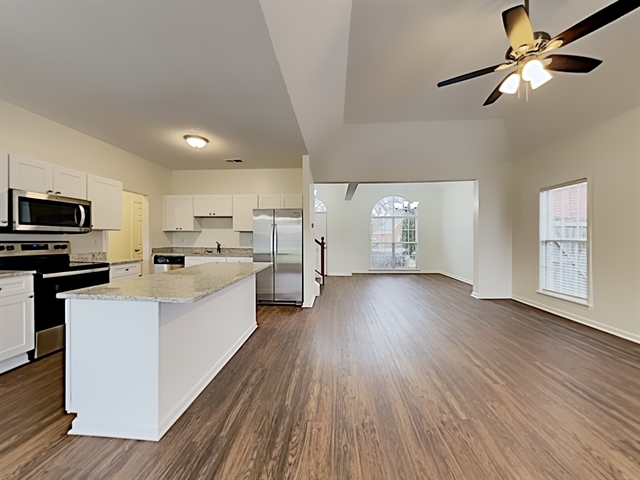 Building Photo - 2133 Heritage Cove