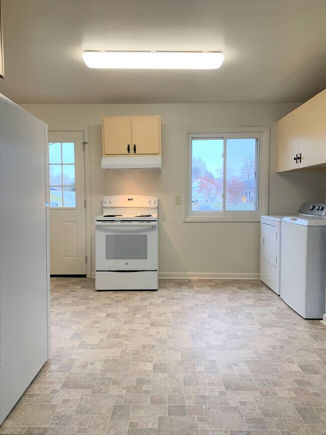 Building Photo - 115 Catawba Pl