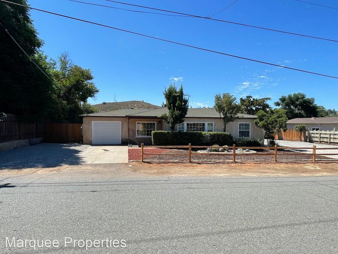 Primary Photo - 3 br, 2 bath House - 13229 Lindo Lane