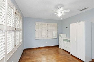 Building Photo - 22 Camilo Ave