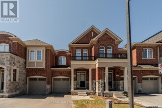 Building Photo - 64 Dundonald Trail