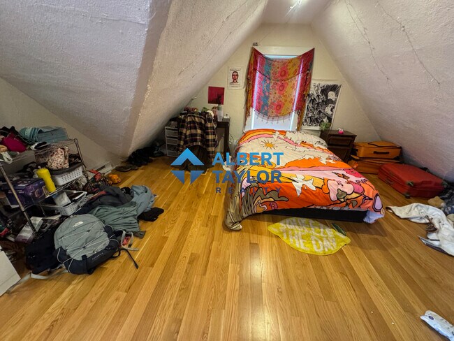 Foto del edificio - 1 Woodstock Ave