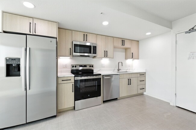 Foto del edificio - West 7th Apartments