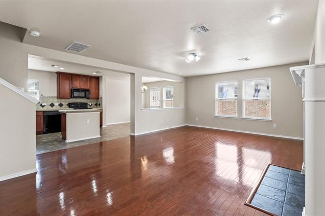 Building Photo - 1720 Haven Dr